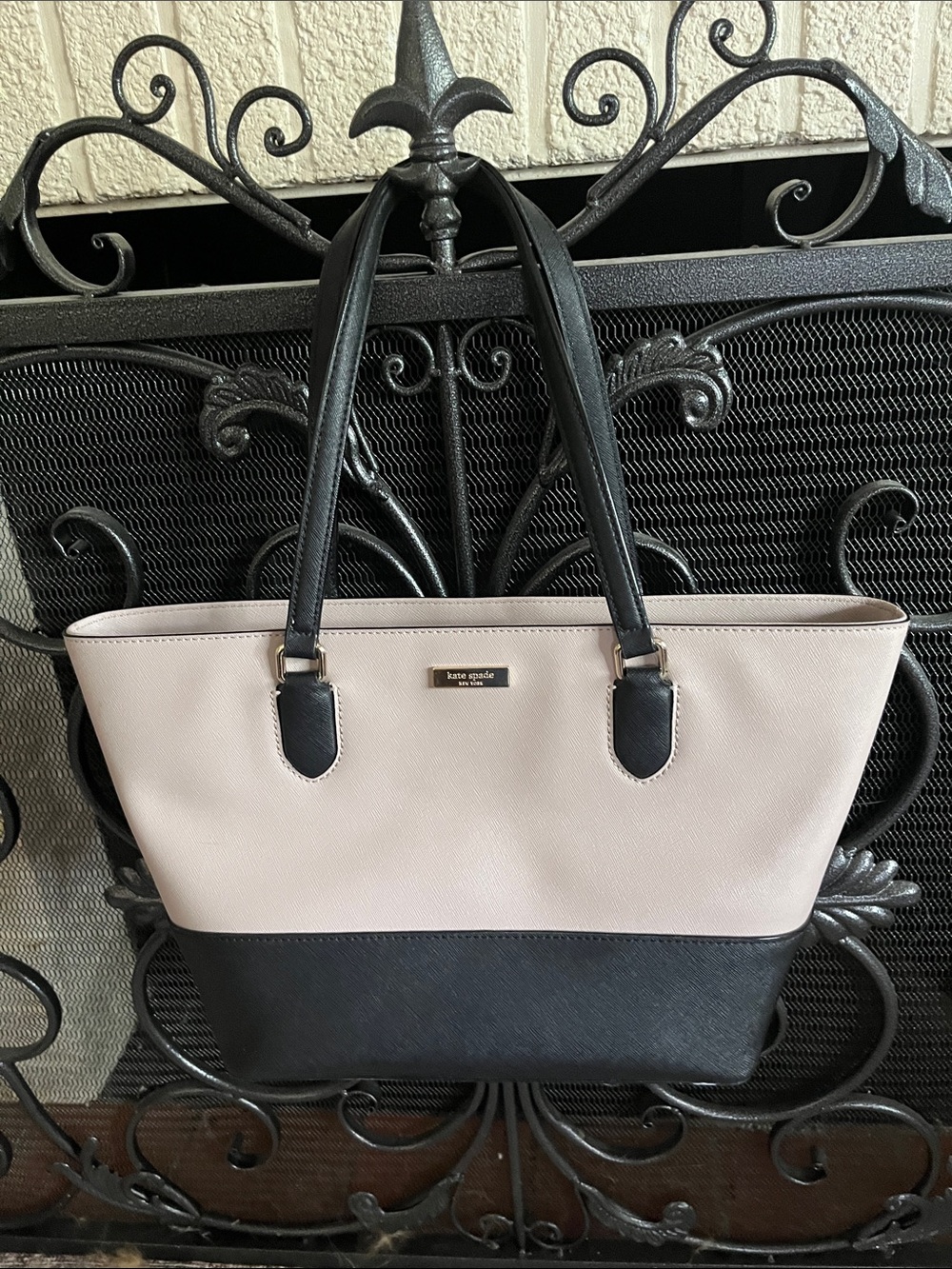 KATE SPADE WITH WALLET NY LAUREL WAY DALLY